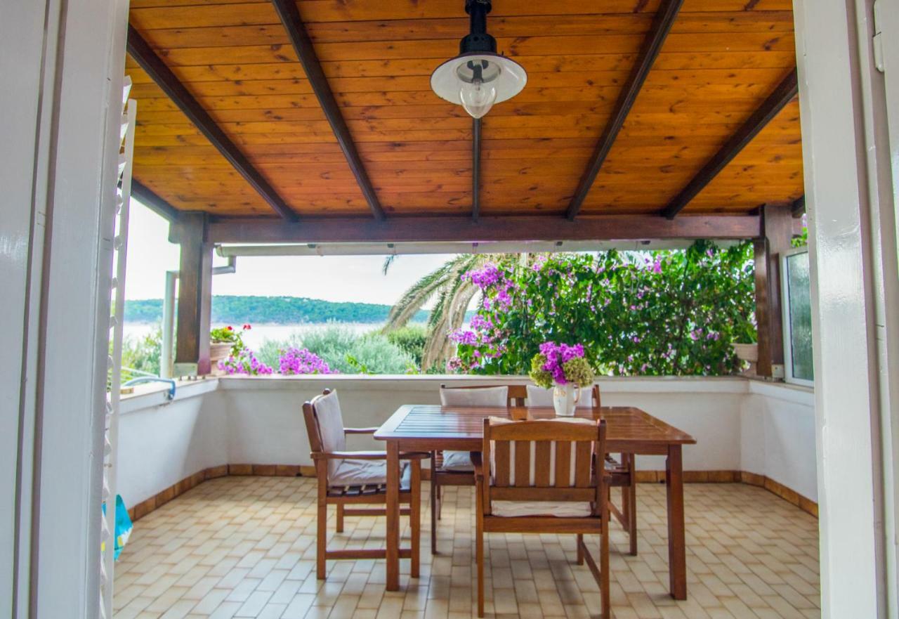 Apartments Picolo Paradiso Miljenko Debelic Barbat na Rabu المظهر الخارجي الصورة